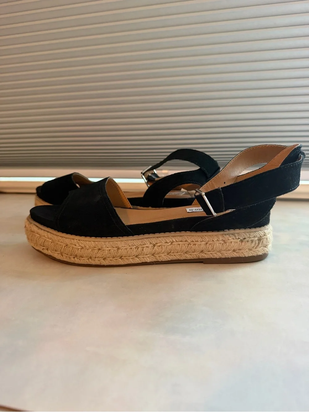 NWOT Steve Madden Gabi Black Espadrille Platform Sandals
